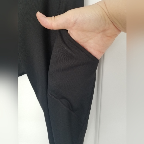 Inner Fire Leggings Activewear Size 10 Black with Pockets - Picture 3 of 7